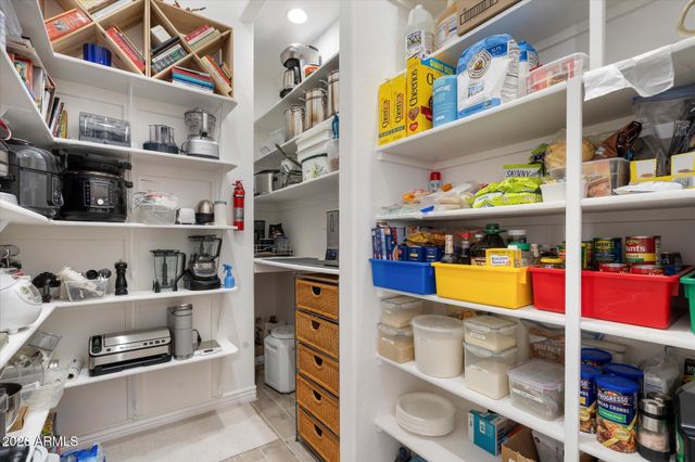 42424 N CROSS TIMBERS Court, Anthem, AZ 85086