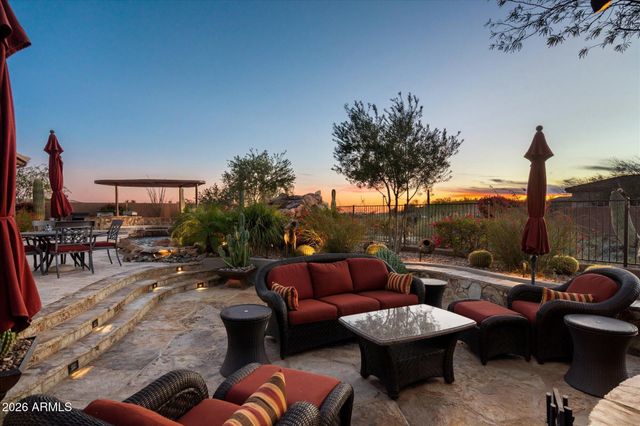 42424 N CROSS TIMBERS Court, Anthem, AZ 85086