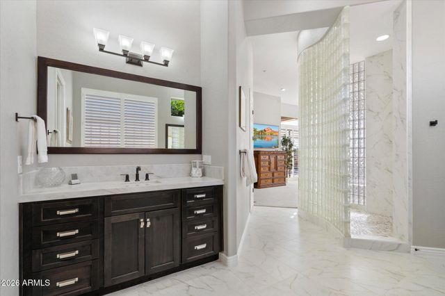 42424 N CROSS TIMBERS Court, Anthem, AZ 85086