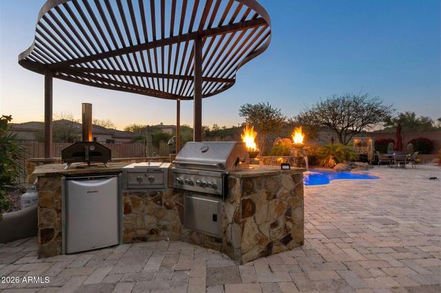 42424 N CROSS TIMBERS Court, Anthem, AZ 85086