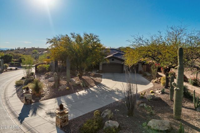 42424 N CROSS TIMBERS Court, Anthem, AZ 85086