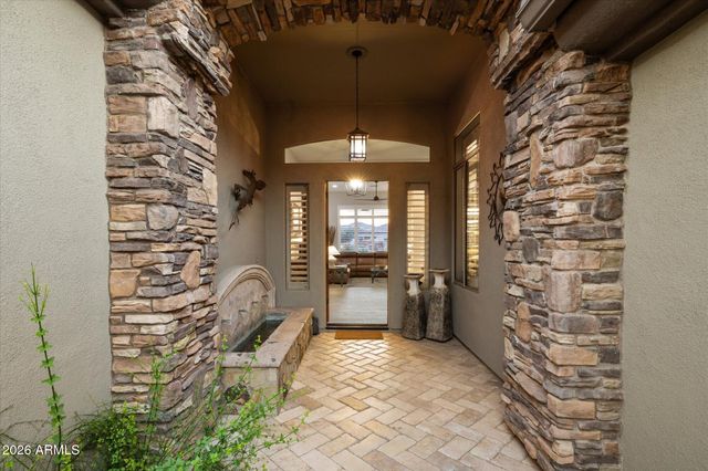 42424 N CROSS TIMBERS Court, Anthem, AZ 85086