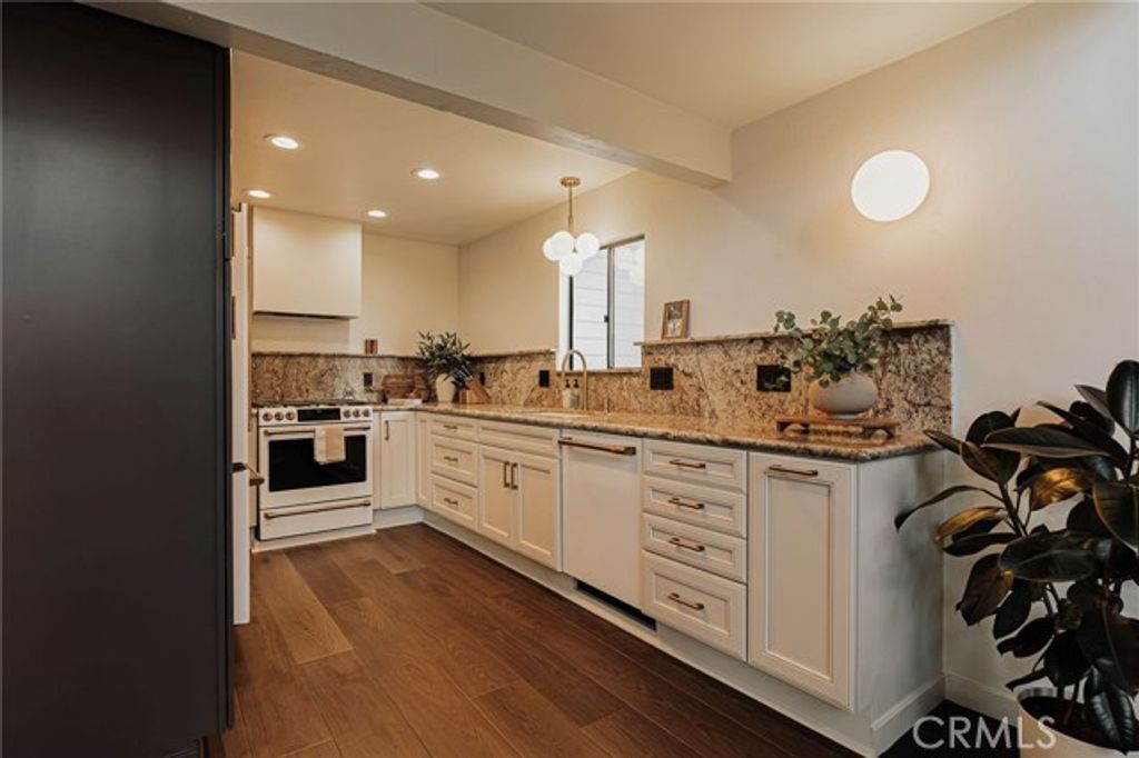 26395 Augusta Drive, Lake Arrowhead, CA 92352