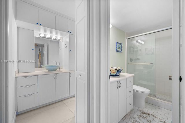 2201 S Ocean Dr 1102, Hollywood, FL 33019