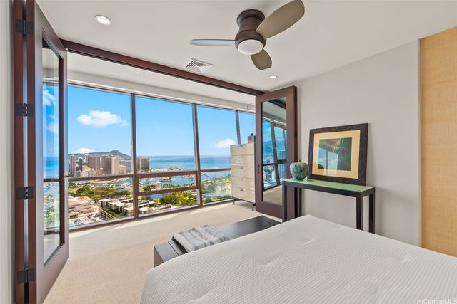 88 Piikoi Street 4406, Honolulu, HI 96814
