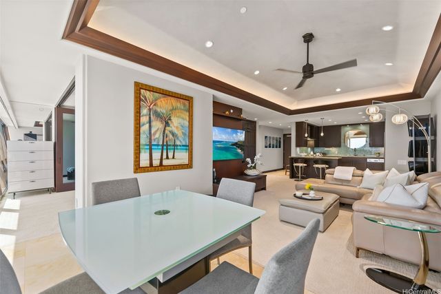 88 Piikoi Street 4406, Honolulu, HI 96814