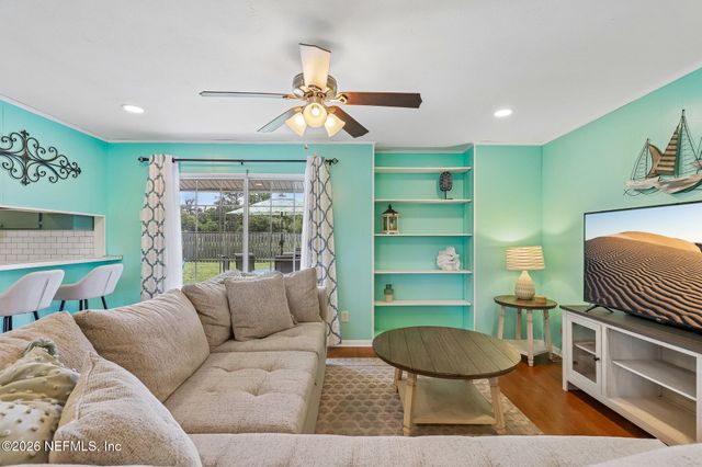 6026 CHEVY Drive, Jacksonville, FL 32216