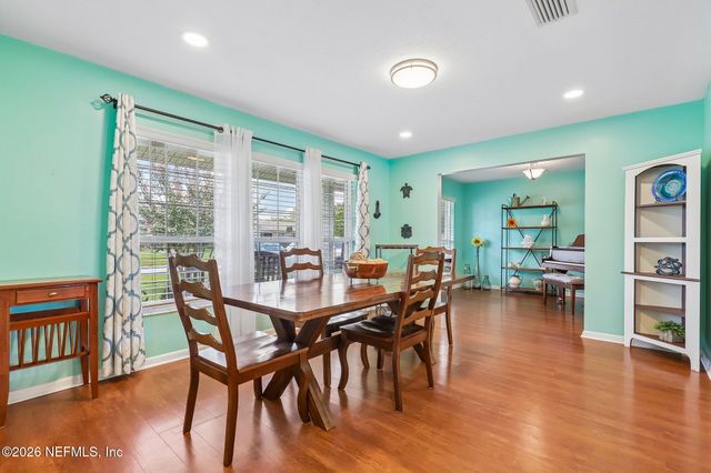 6026 CHEVY Drive, Jacksonville, FL 32216