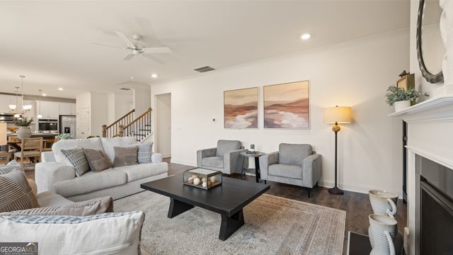 1624 BERNARD Court, Hampton, GA 30228