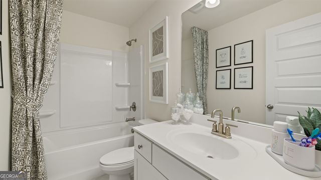 1624 BERNARD Court, Hampton, GA 30228