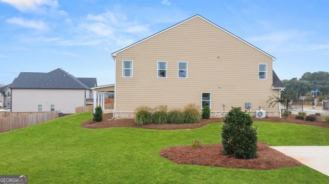 1624 BERNARD Court, Hampton, GA 30228