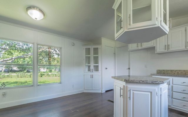 178 Quail Ridge DR, Kyle, TX 78640