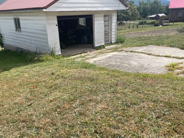 2140 SPRINGHILL FURNACE ROAD, Springhill Twp, PA 15478