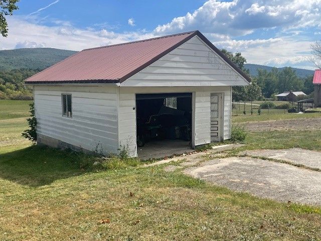 2140 SPRINGHILL FURNACE ROAD, Springhill Twp, PA 15478