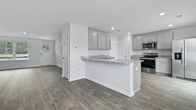 1162 Mulligan Drive, Manning, SC 29102