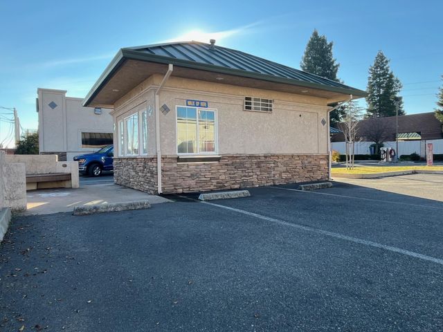 2180 Churn Creek Road, Kiosk, Redding, CA 96002