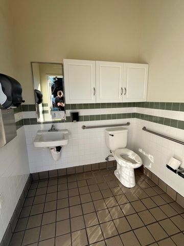 2180 Churn Creek Road, Kiosk, Redding, CA 96002