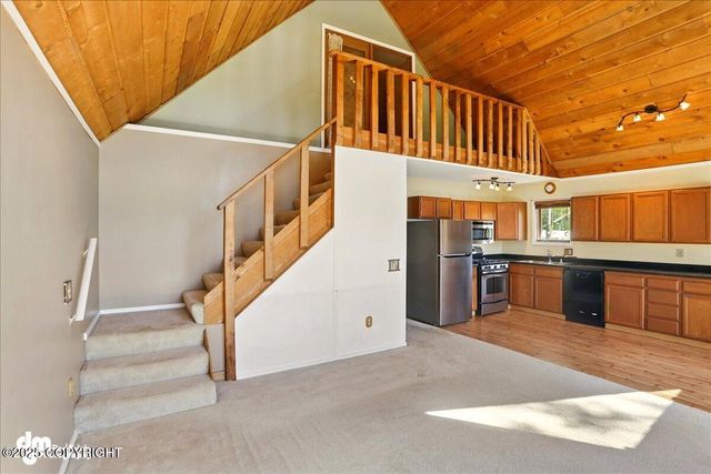 5680 W Birch Harbor Drive, Wasilla, AK 99623