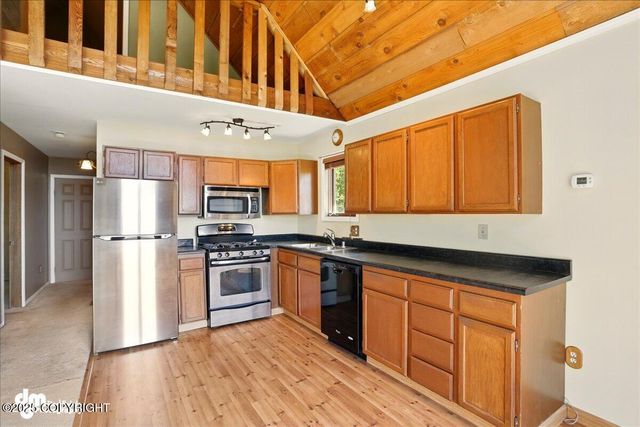 5680 W Birch Harbor Drive, Wasilla, AK 99623