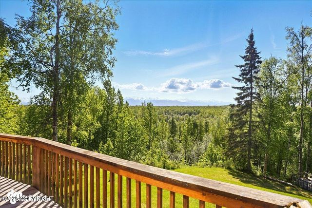 5680 W Birch Harbor Drive, Wasilla, AK 99623