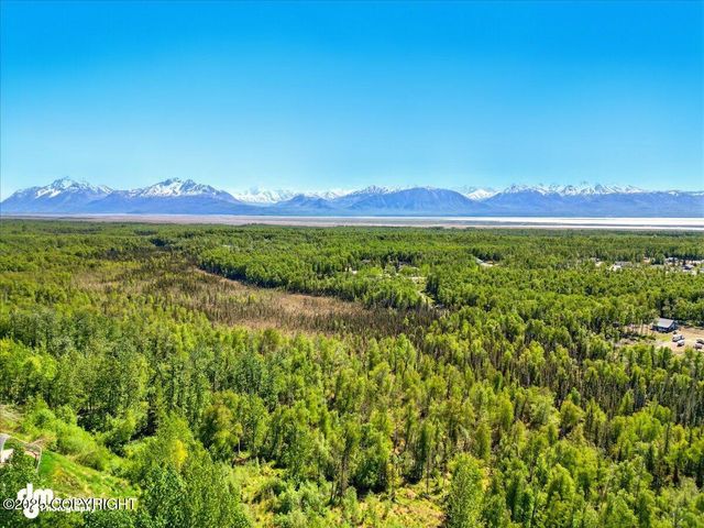 5680 W Birch Harbor Drive, Wasilla, AK 99623
