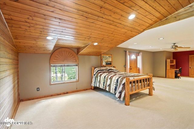 5680 W Birch Harbor Drive, Wasilla, AK 99623