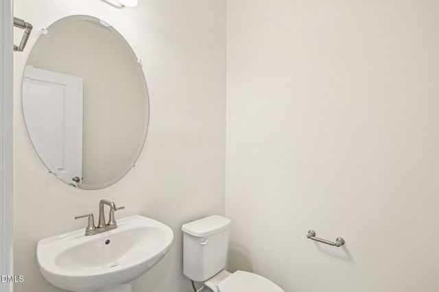 1028 Bolton Pointe Drive, Zebulon, NC 27597