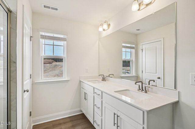 1028 Bolton Pointe Drive, Zebulon, NC 27597