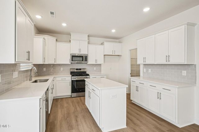 1028 Bolton Pointe Drive, Zebulon, NC 27597