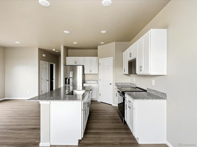 2233 E 164th Ave, Thornton, CO 80602