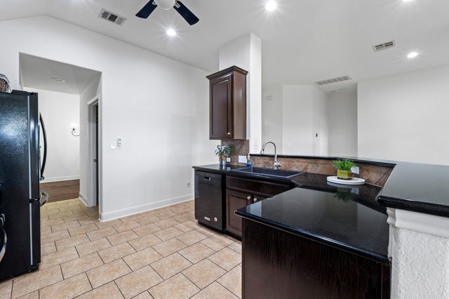 700 Walsh Hill TRL, Cedar Park, TX 78613