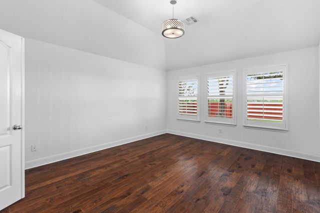 700 Walsh Hill TRL, Cedar Park, TX 78613