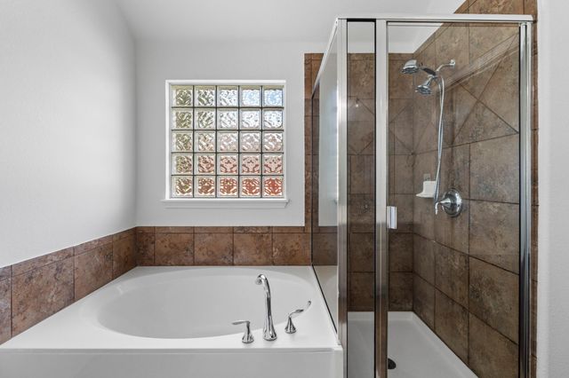 700 Walsh Hill TRL, Cedar Park, TX 78613