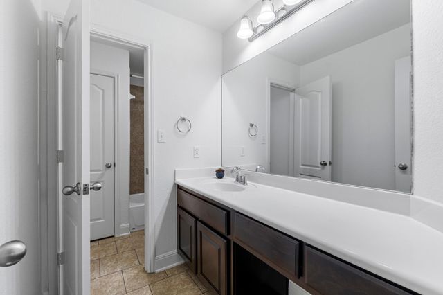 700 Walsh Hill TRL, Cedar Park, TX 78613