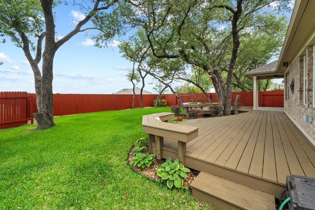 700 Walsh Hill TRL, Cedar Park, TX 78613
