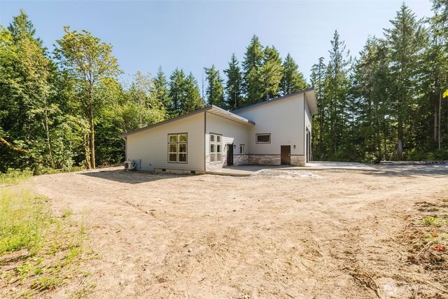 5170 SE Lars Hanson, Port Orchard, WA 98367