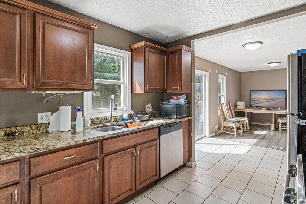 6226 Girard Avenue S, Richfield, MN 55423 — photo 2