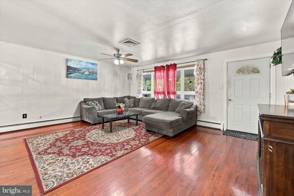 315 MARLBOROUGH AVE, MOUNT EPHRAIM, NJ 08059 — photo 5