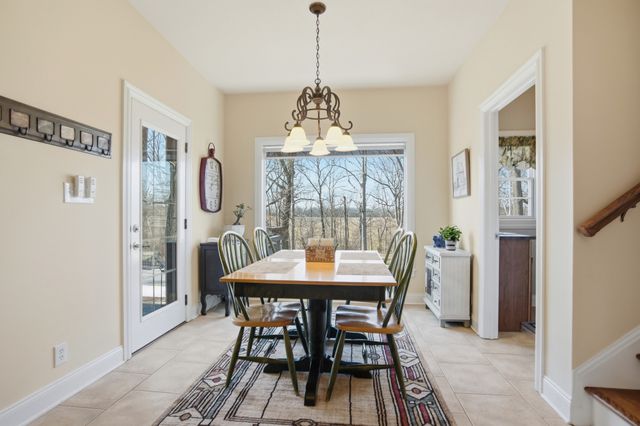 4172 Ironwood Dr, Greenbrier, TN 37073