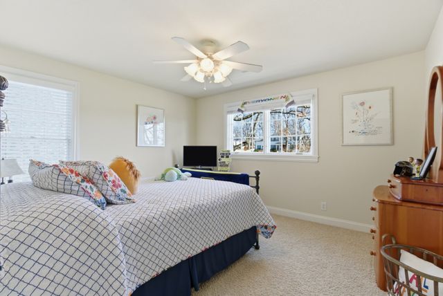 4172 Ironwood Dr, Greenbrier, TN 37073