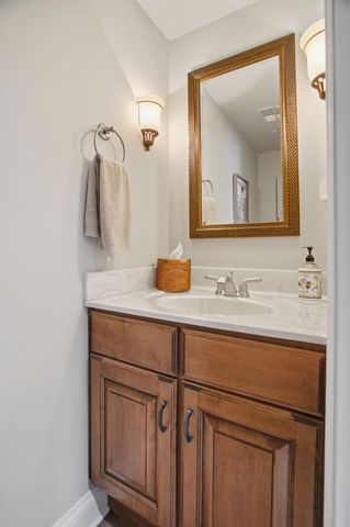 4172 Ironwood Dr, Greenbrier, TN 37073