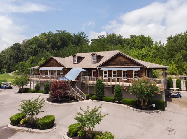 4172 Ironwood Dr, Greenbrier, TN 37073