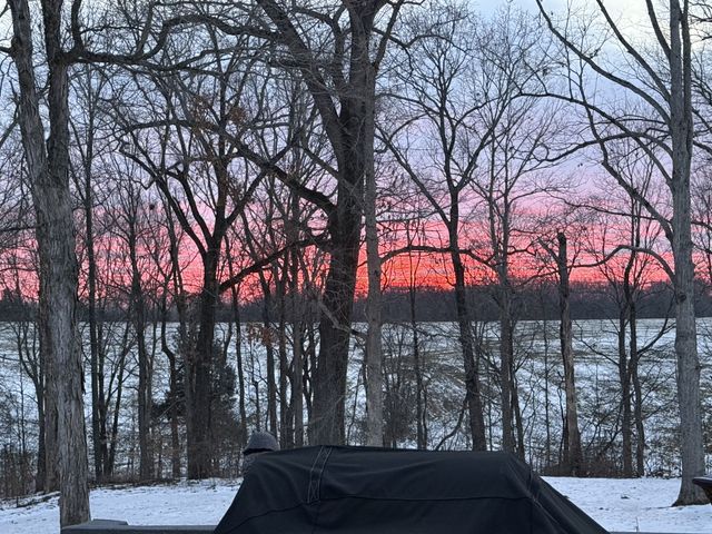 4172 Ironwood Dr, Greenbrier, TN 37073