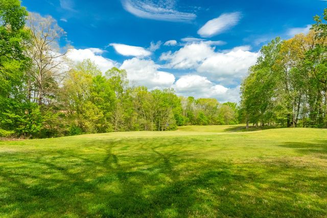 4172 Ironwood Dr, Greenbrier, TN 37073