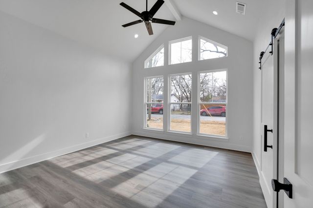 201 Rosa Street, Waxahachie, TX 75165