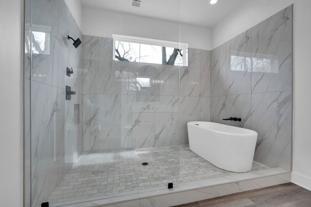 201 Rosa Street, Waxahachie, TX 75165