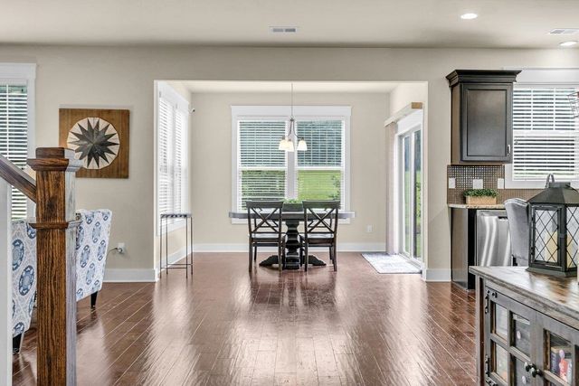 128 Summer Oak Lane, Simpsonville, SC 29680