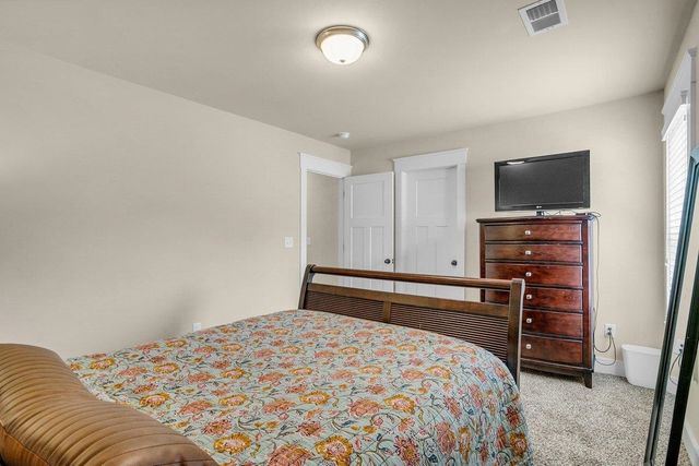 128 Summer Oak Lane, Simpsonville, SC 29680