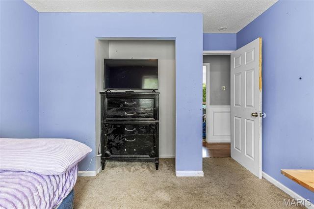 2825 Gettysburg Estates Drive, St Louis, MO 63129