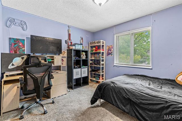 2825 Gettysburg Estates Drive, St Louis, MO 63129